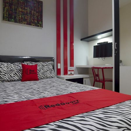三宝垄 Reddoorz Near Lawang Sewu酒店 外观 照片