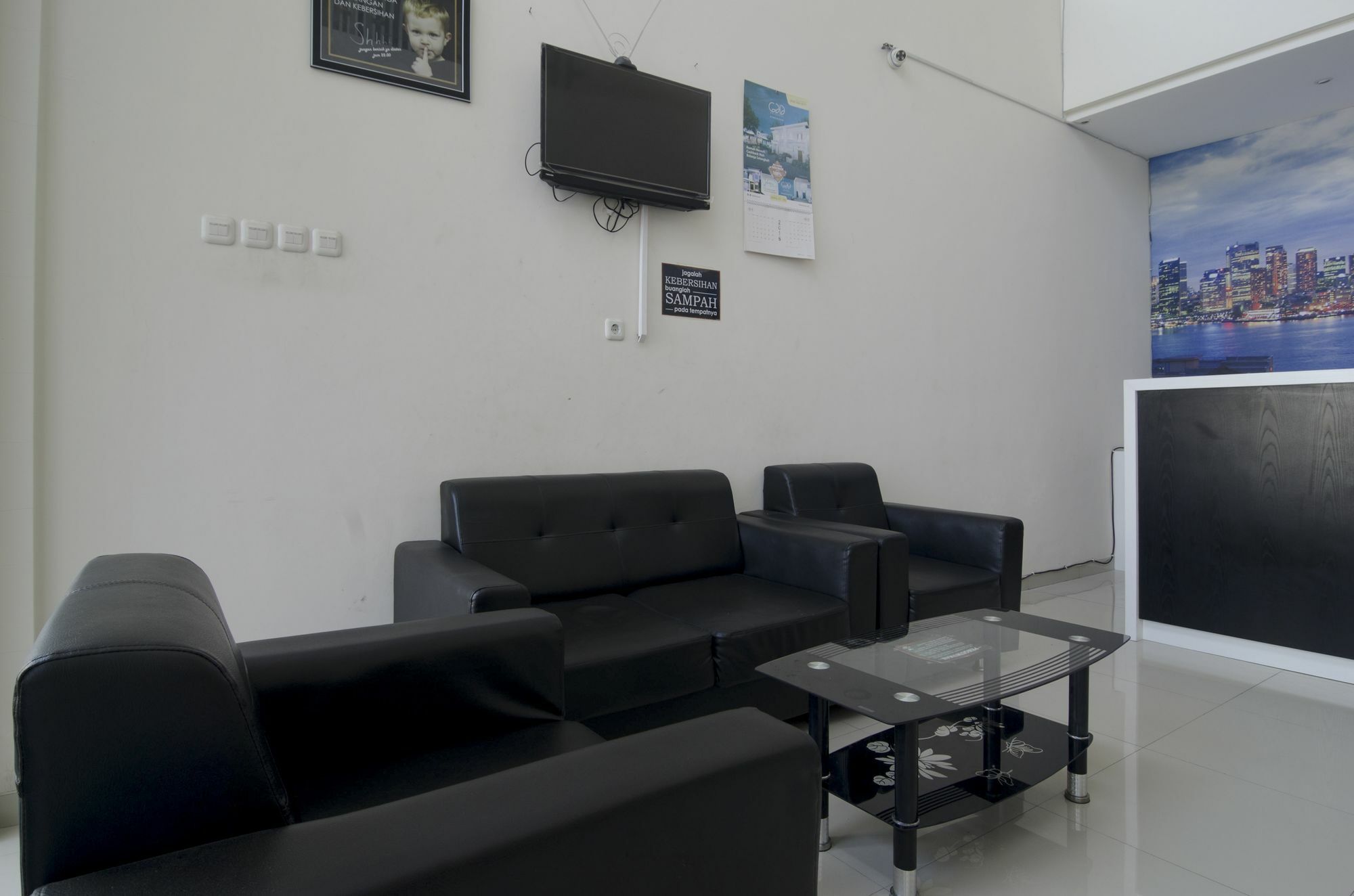 三宝垄 Reddoorz Near Lawang Sewu酒店 外观 照片